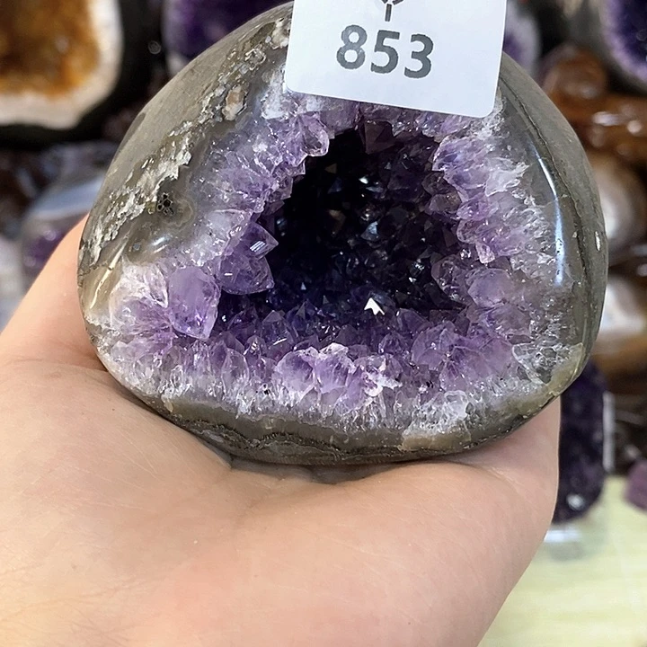 未镶嵌水晶大型摆件（非配饰）