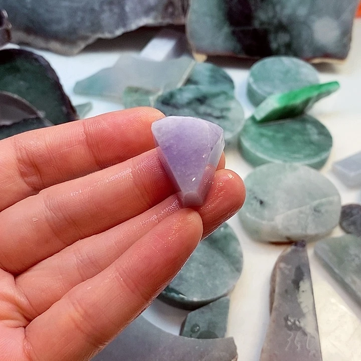 翡翠未镶嵌颈饰缅甸翡翠A货边角