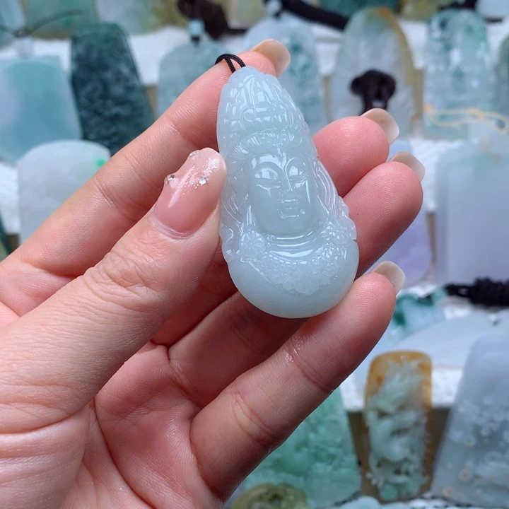 定制翡翠未镶嵌观音