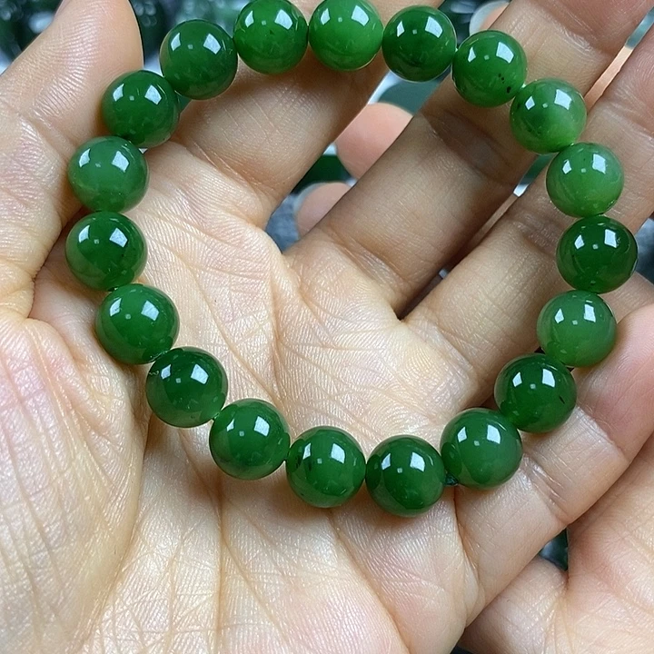 吊坠(不含链)未镶嵌和田玉（碧玉）