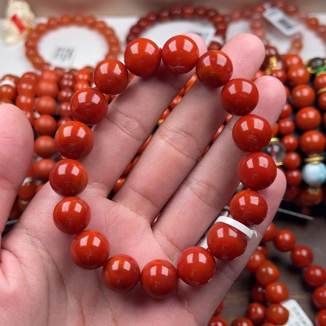 未镶嵌手链南红玛瑙晚*?