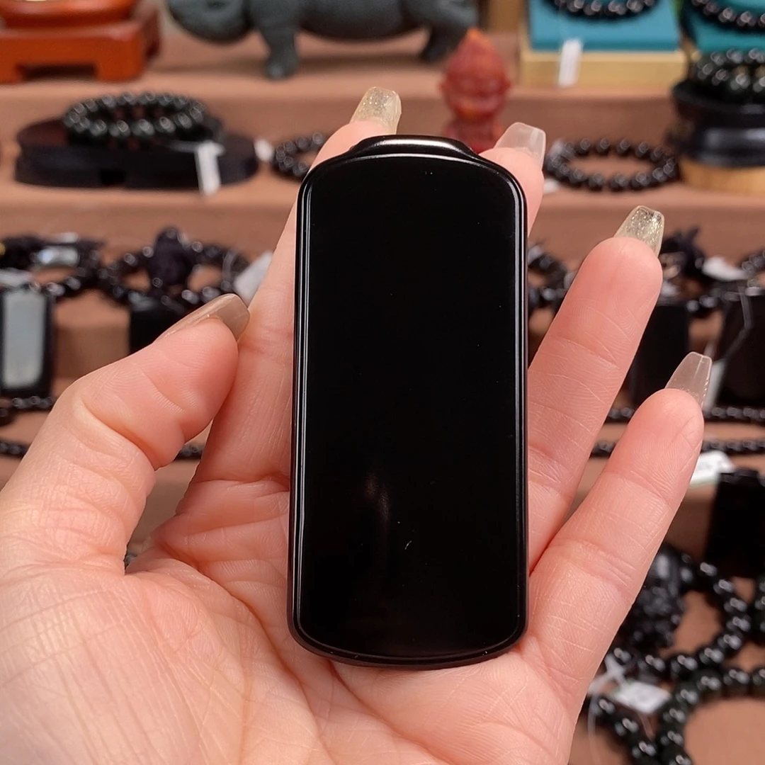 大***虫和田玉未镶嵌手链