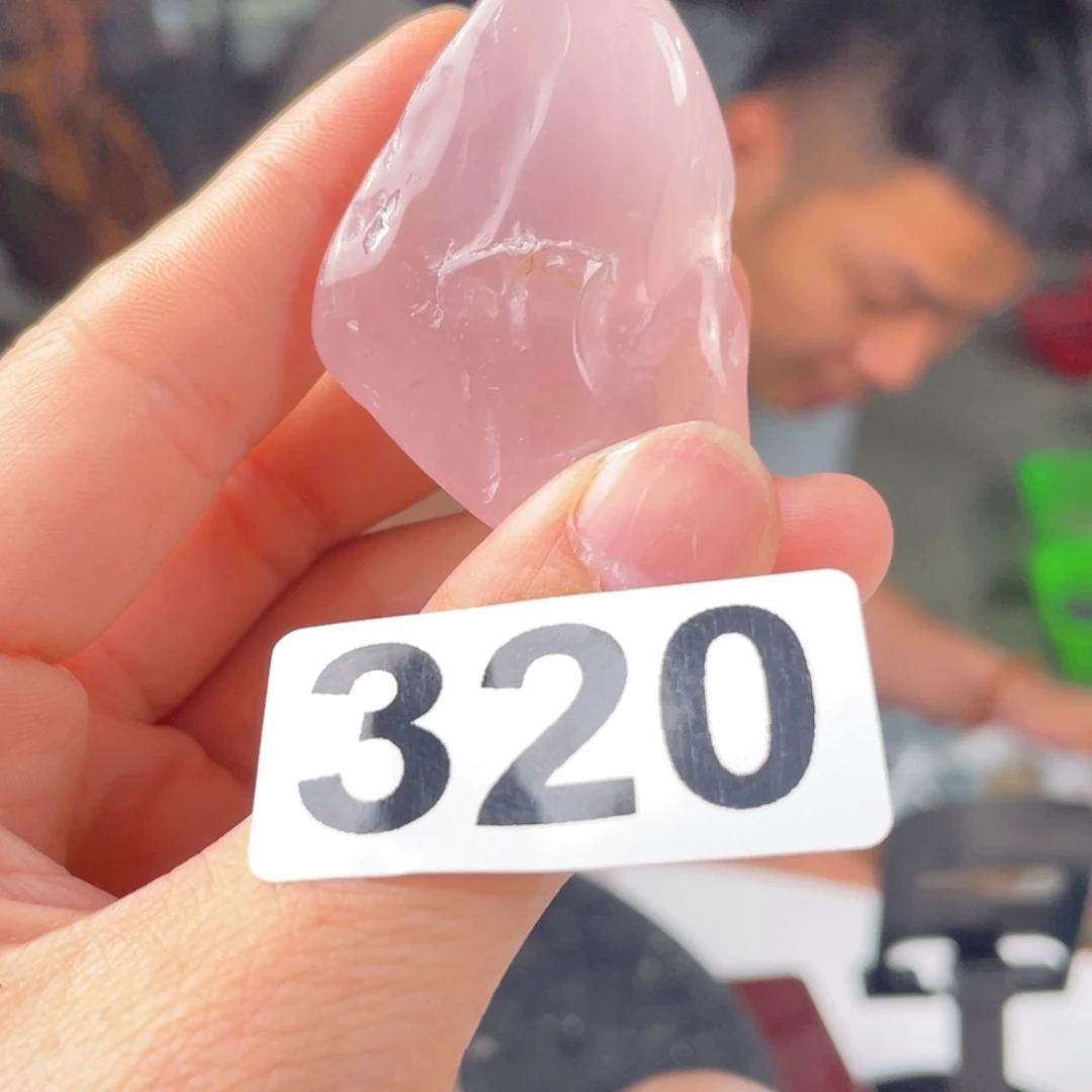 未镶嵌水晶大型摆件（非配饰）