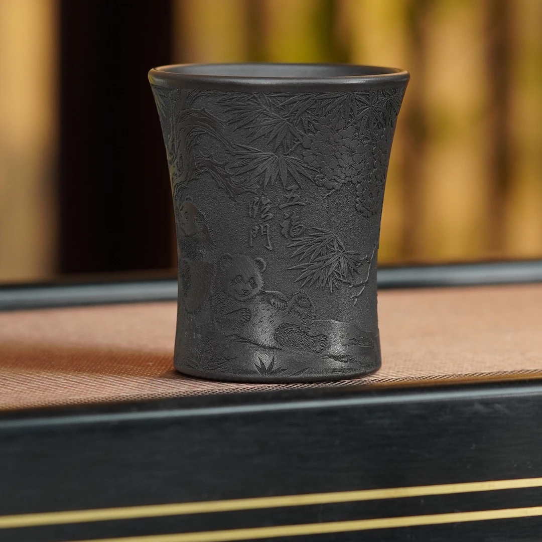 宜兴原矿紫砂全手工石黄刻绘五福临门小蛮腰高档主人杯