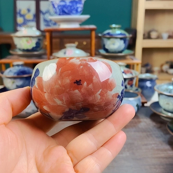 瓷片手工制作工艺精湛等