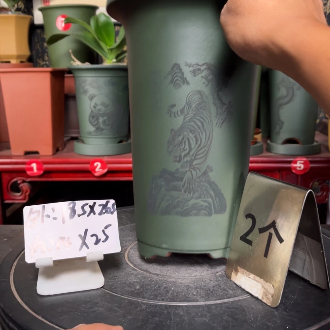 紫砂花盆紫砂花盆