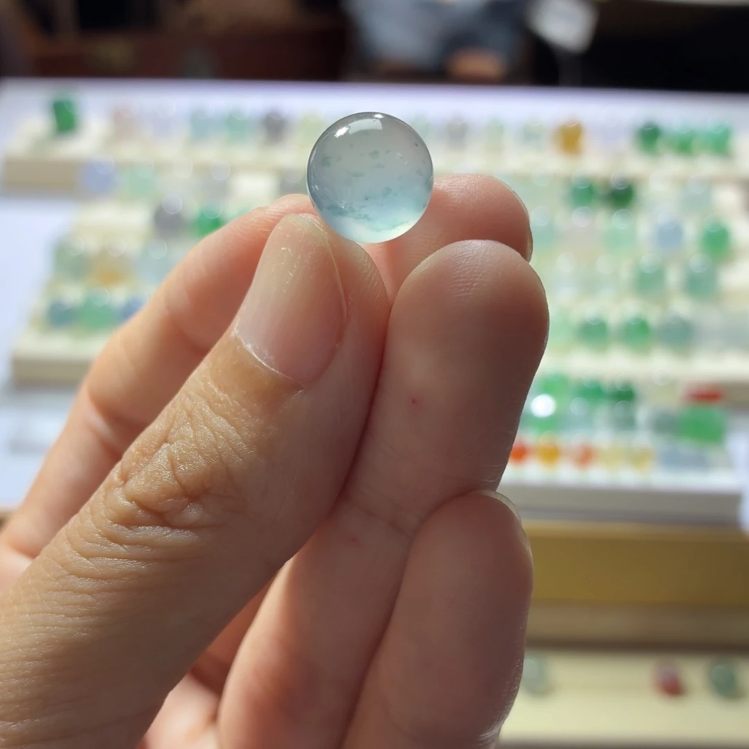 定制翡翠未镶嵌墨水蓝花钢珠