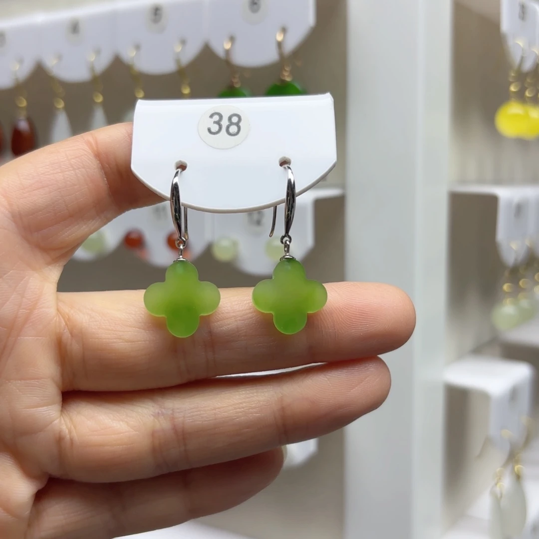 银S925镶嵌和田玉耳饰