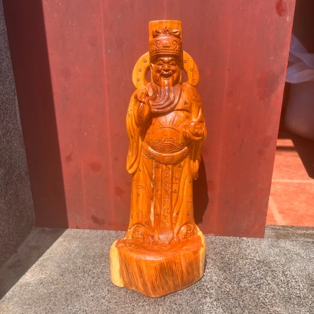 崖柏财神工艺木雕摆件，高41cm，2233克，优惠处理！！