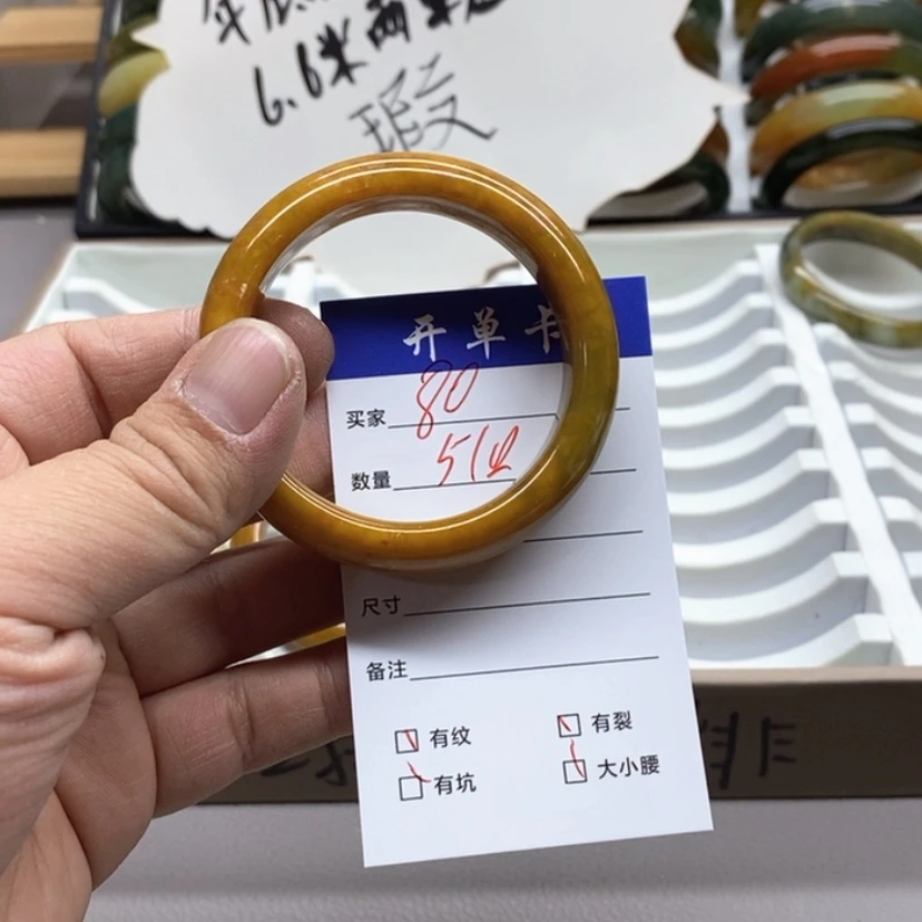 【闪购商品】蛇纹石玉手镯未镶嵌