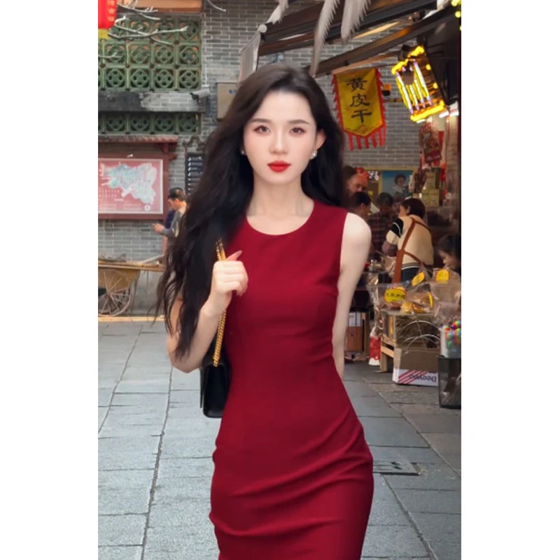 港风复古高级感无袖背心连衣裙夏季新款御姐气质收腰显瘦包臀长裙