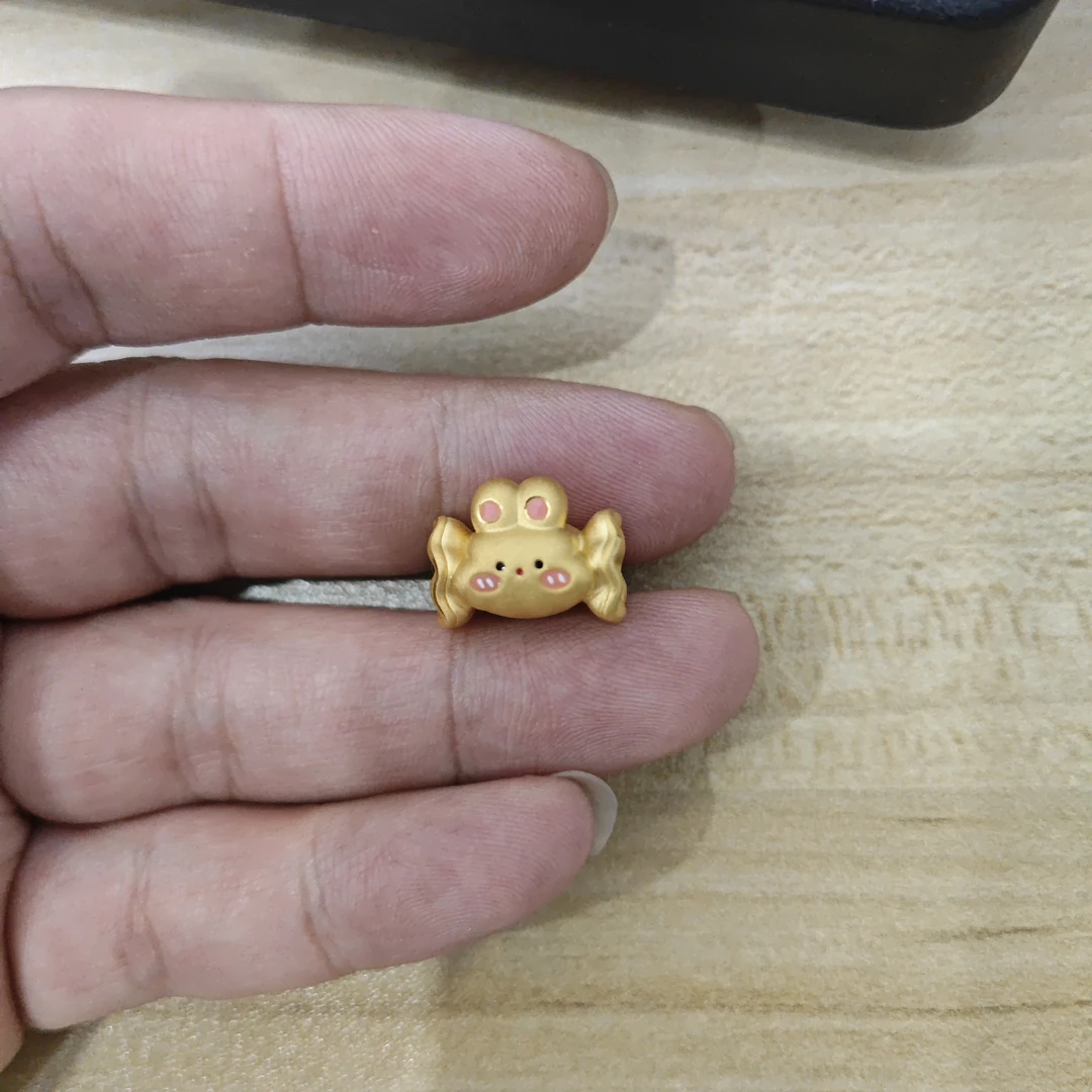 足金999糖果兔烤漆3D硬金转运珠手串