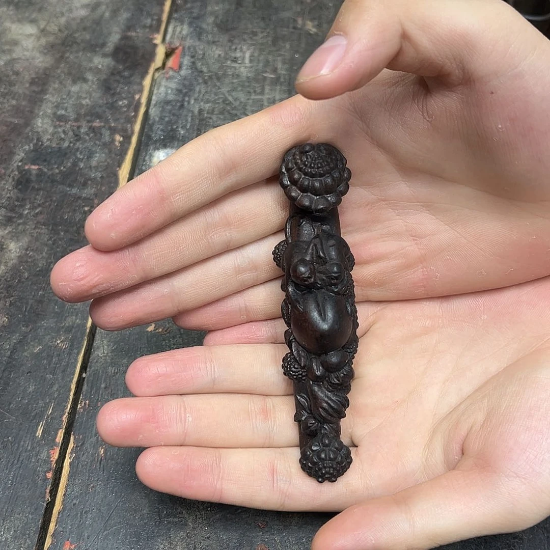 大叶紫檀（黑酸枝木类）