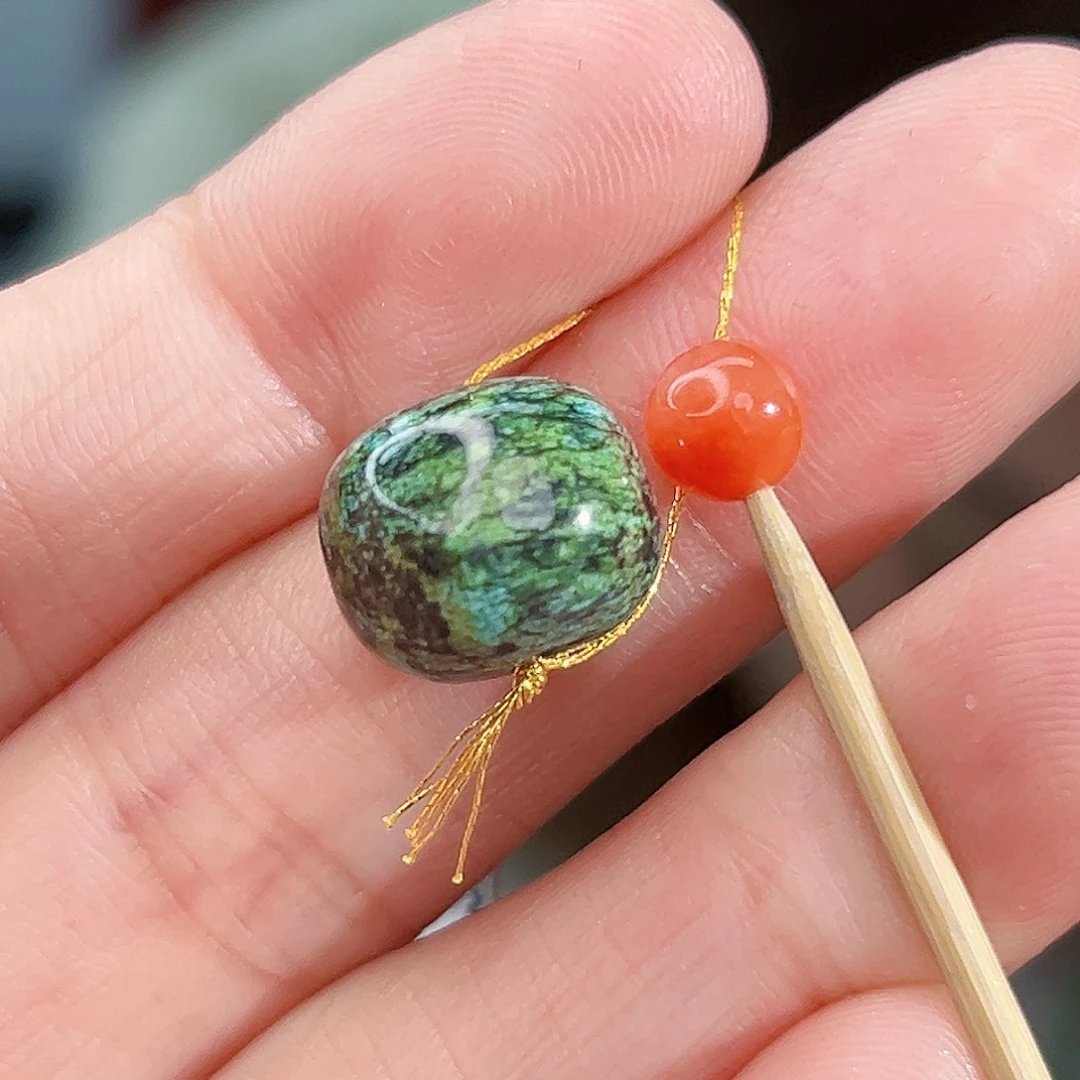 南红玛瑙未镶嵌珠宝奇石