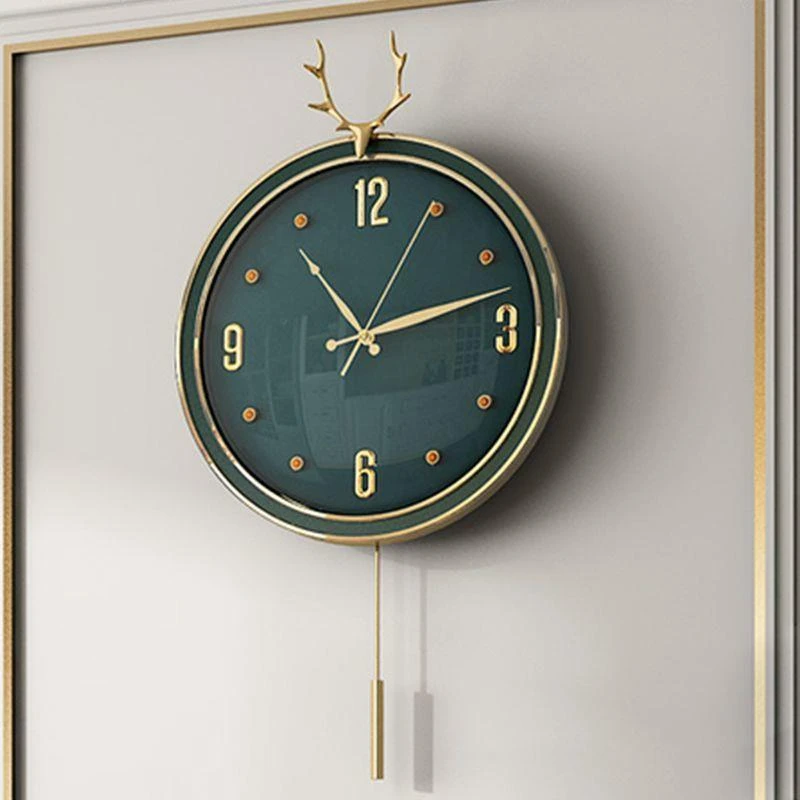 免打孔 北欧现代轻奢挂钟鹿头创意钟表 简约时尚家用客厅壁饰时钟