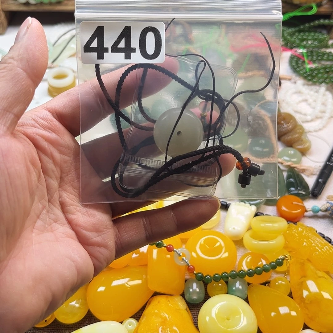 小***小玉个人收藏饰品孤品