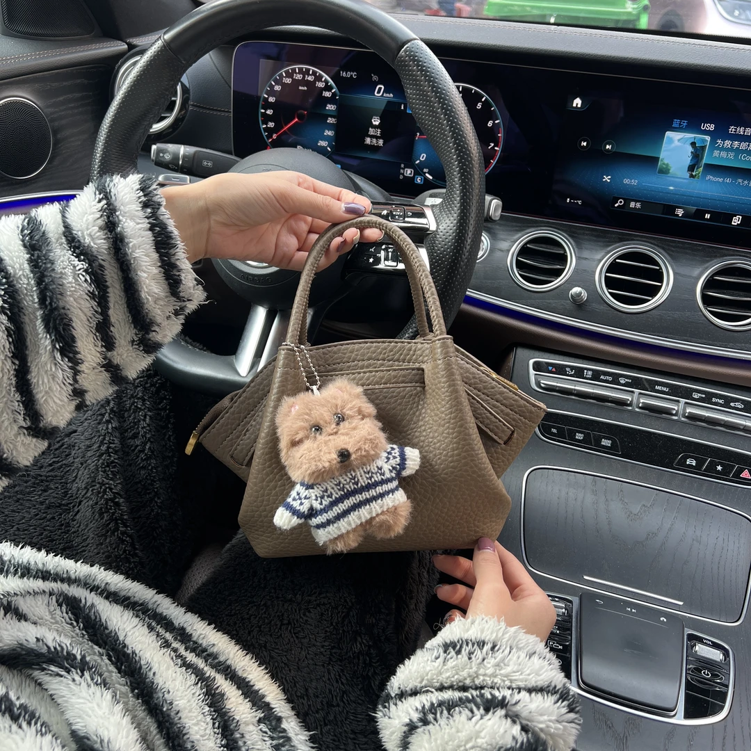 【一媛轻奢】手提水桶包包女式2025新款时尚百搭通勤单肩斜挎包