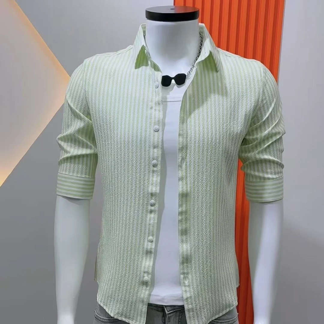 夏季男士休闲衬衫时尚潮流条纹薄款修身衬衣韩版翻领中袖百搭衬衣