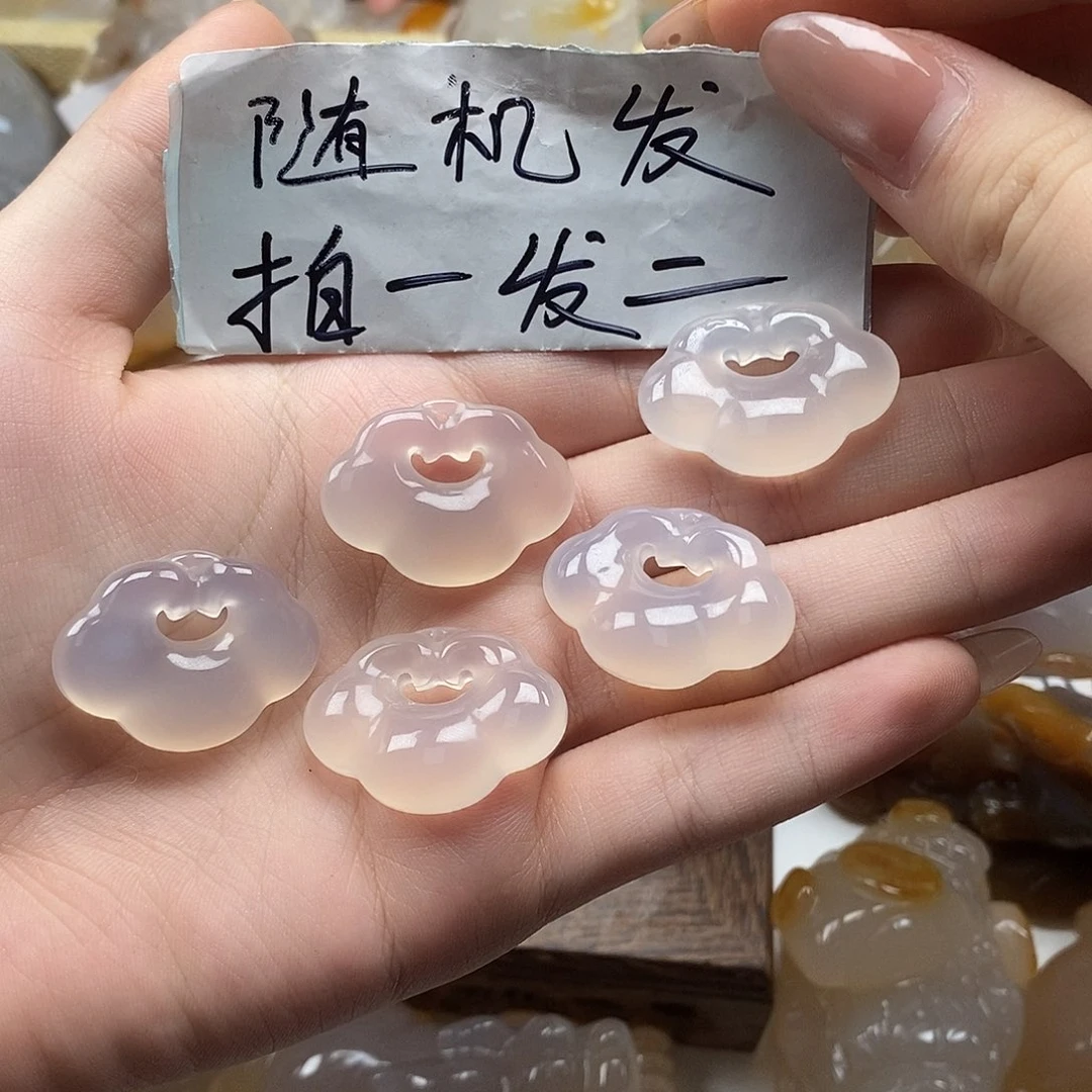 玛瑙/玉髓未镶嵌颈饰