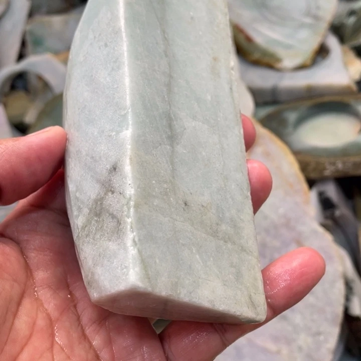 翡翠未镶嵌吊坠(不含链)天然缅甸翡翠边角料