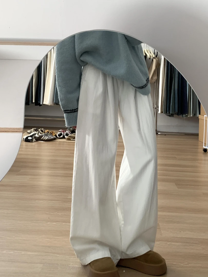 美式复古白色牛仔直筒裤女秋季新款高腰宽松显瘦小个子垂感阔腿裤