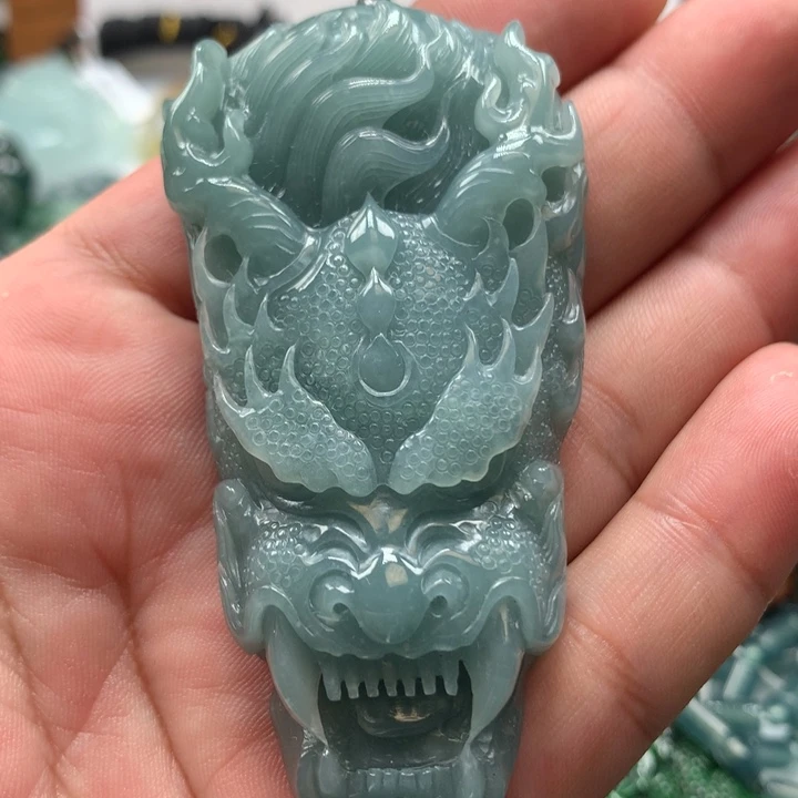 翡翠颈饰未镶嵌保真天然a货翡翠