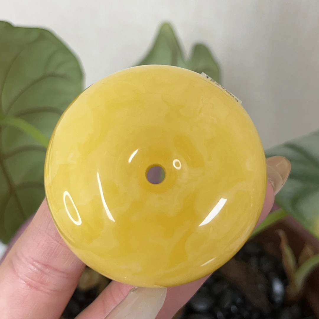 天然原矿无优化无烤色无补胶无煮蜜无辐照蜜蜡平安扣吊坠（1229）