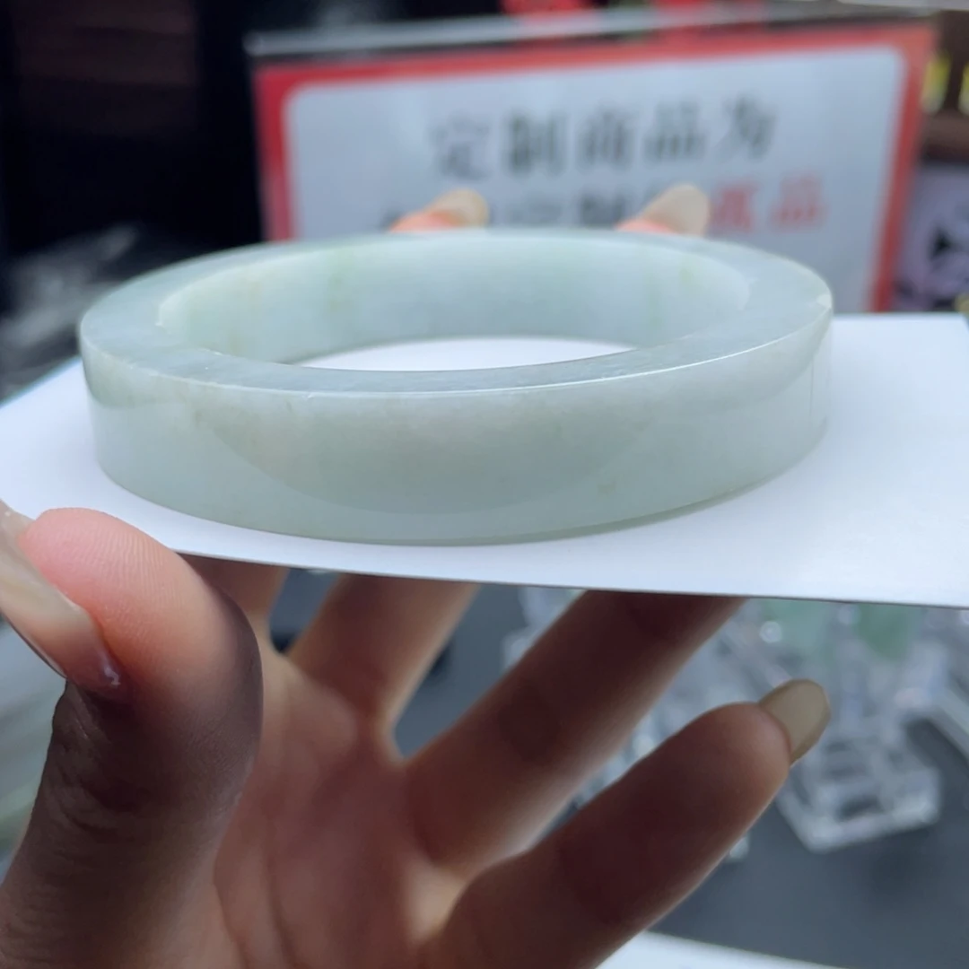 江***姐未镶嵌正定制翡翠