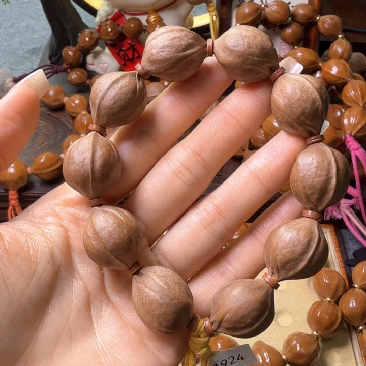 手串/手链橄榄核梅林铁核1924