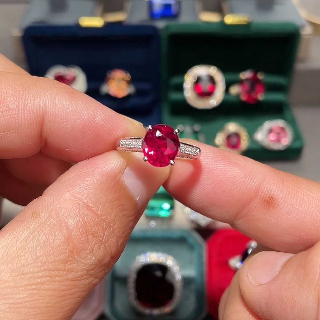 18K金镶嵌戒指碧玺2.02ct