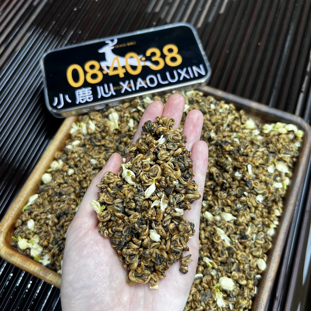 茉莉手工奶螺  ② 小鹿收茶 头春头采 茉莉红茶 云南滇红 7月30