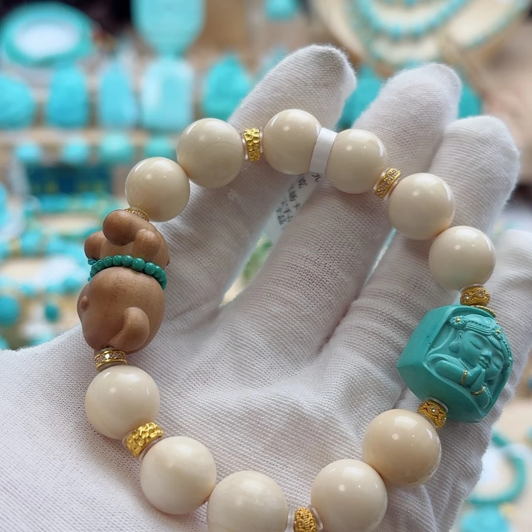 绿松石18K金镶嵌珠宝奇石