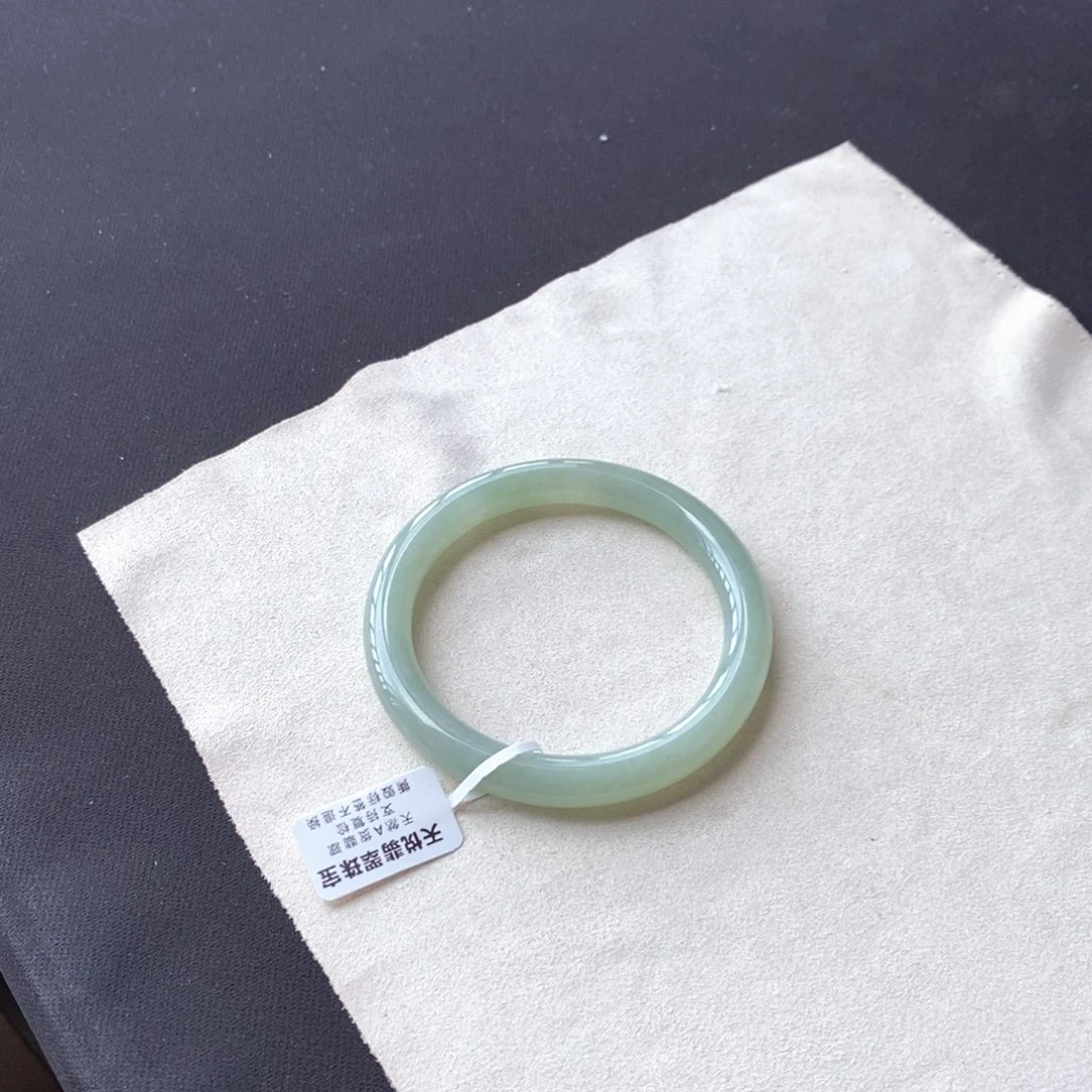 翡翠未镶嵌手镯翡翠55.7