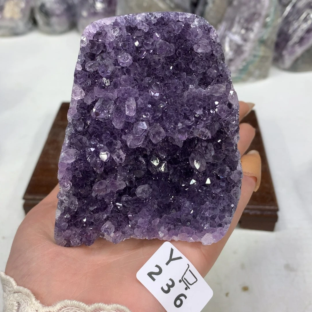 紫晶摆件未镶嵌水晶