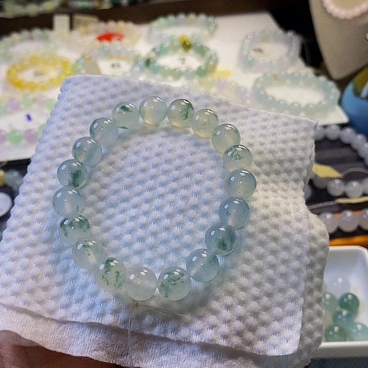 定制翡翠未镶嵌翡翠.