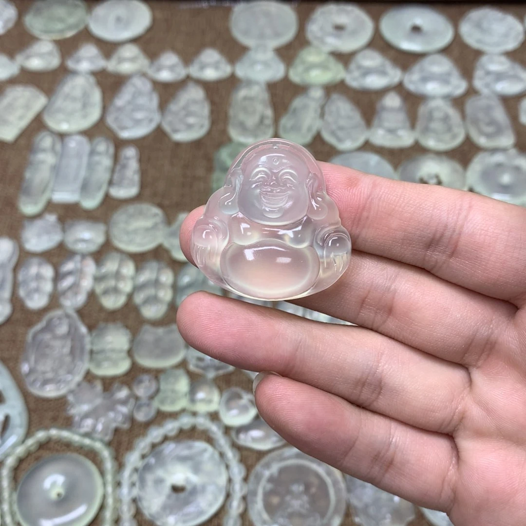 蛇纹石玉颈饰未镶嵌菲**姐