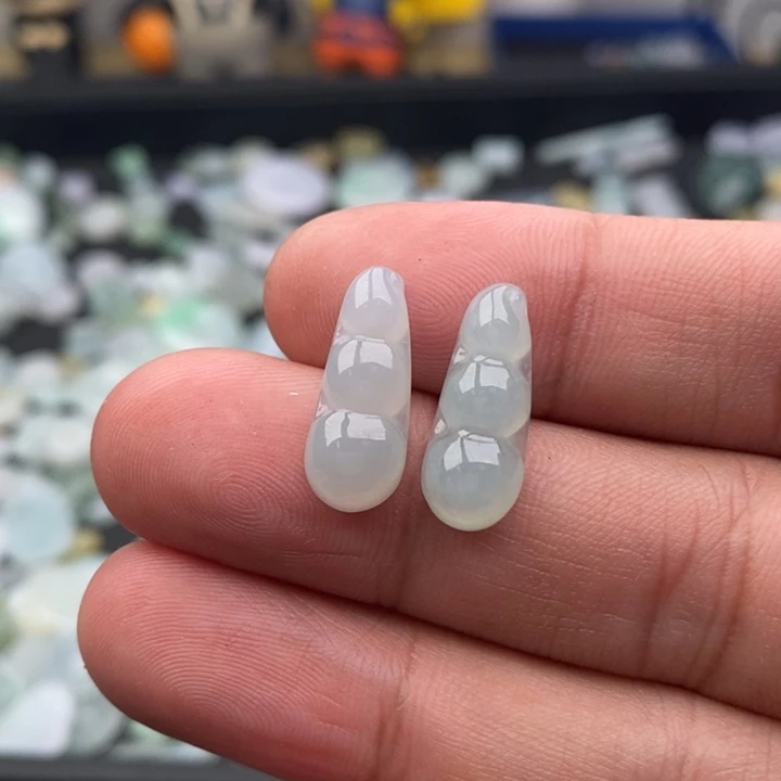 翡翠未镶嵌吊坠(不含链)011