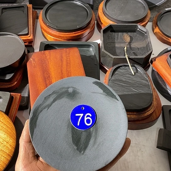 山*歙砚              76