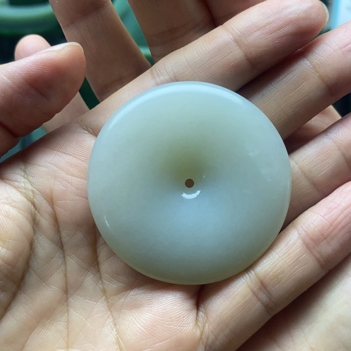未镶嵌和田玉挂件滨*
