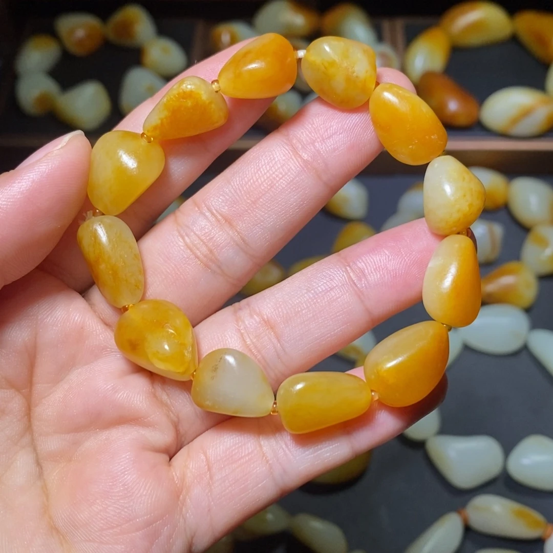 和田玉未镶嵌手链