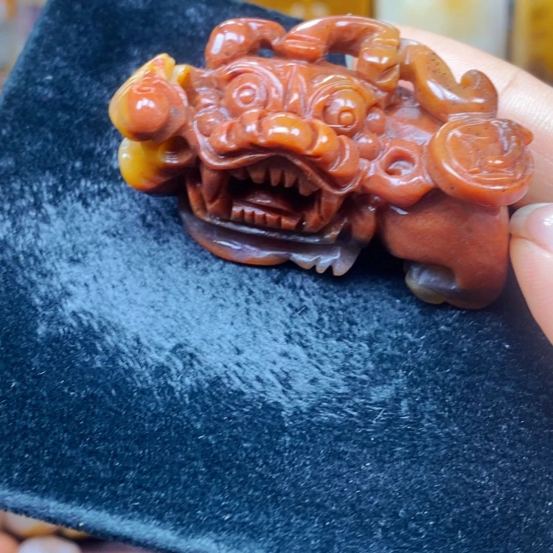 未镶嵌石英质玉（黄龙玉）吊坠(不含链)