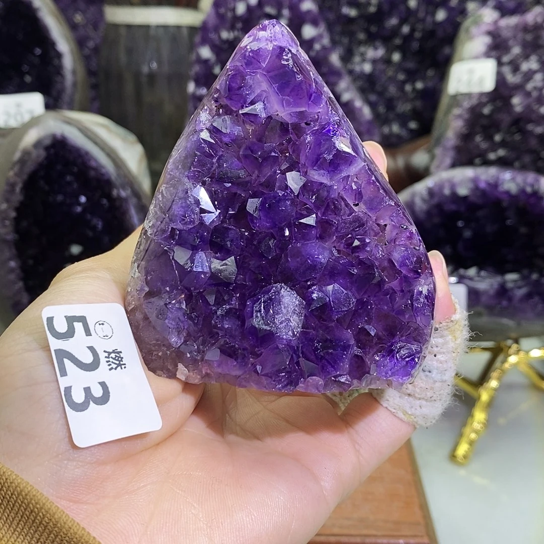 紫晶大型摆件（非配饰）未镶嵌