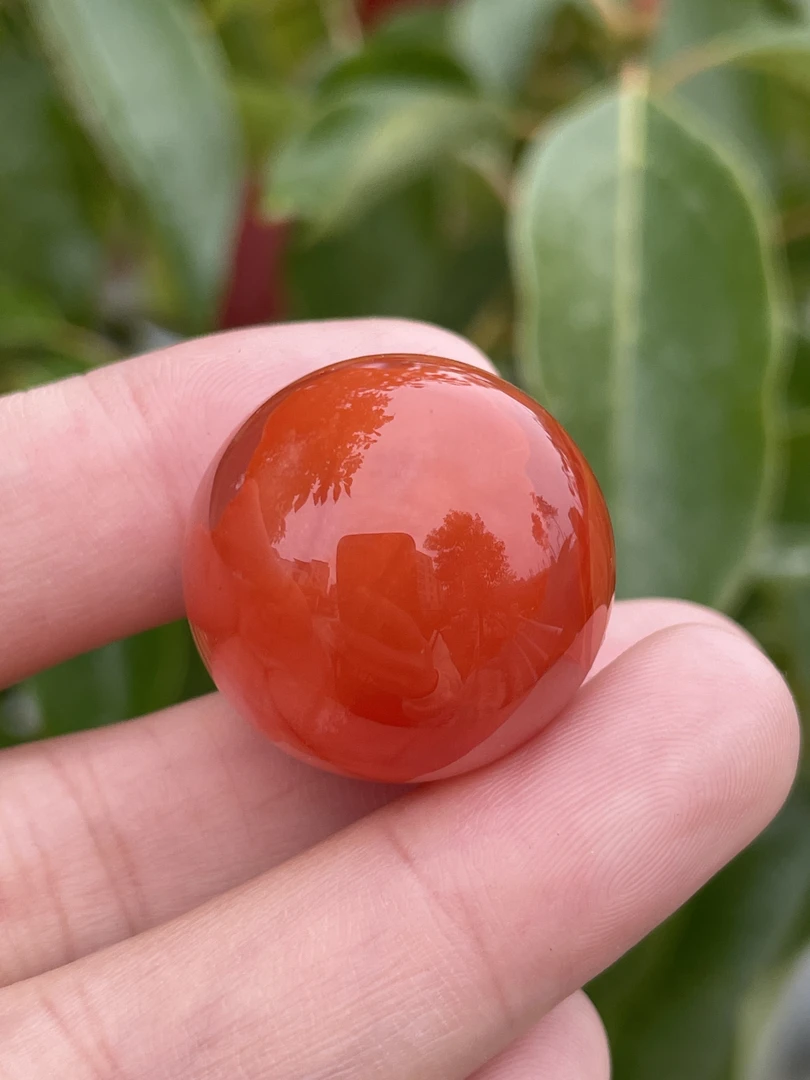 精品南红23.5mm配饰圆珠，特色冰飘，非常漂亮