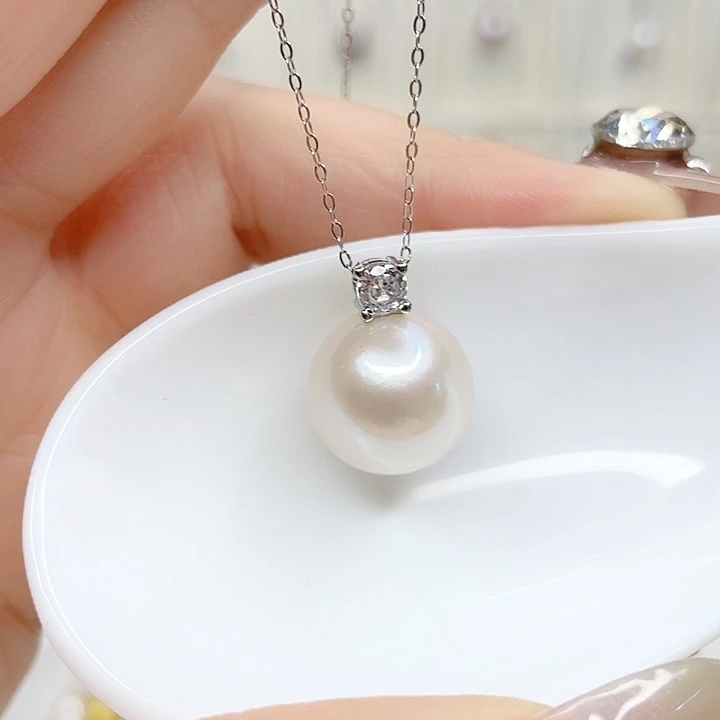 淡水珍珠吊坠(赠链)合金