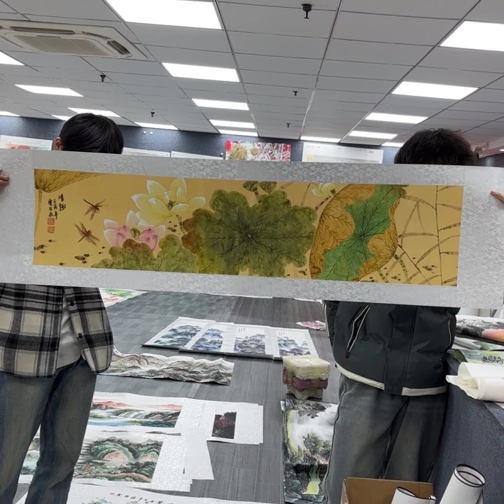 字画等多种形式的艺术作品和艺术作品