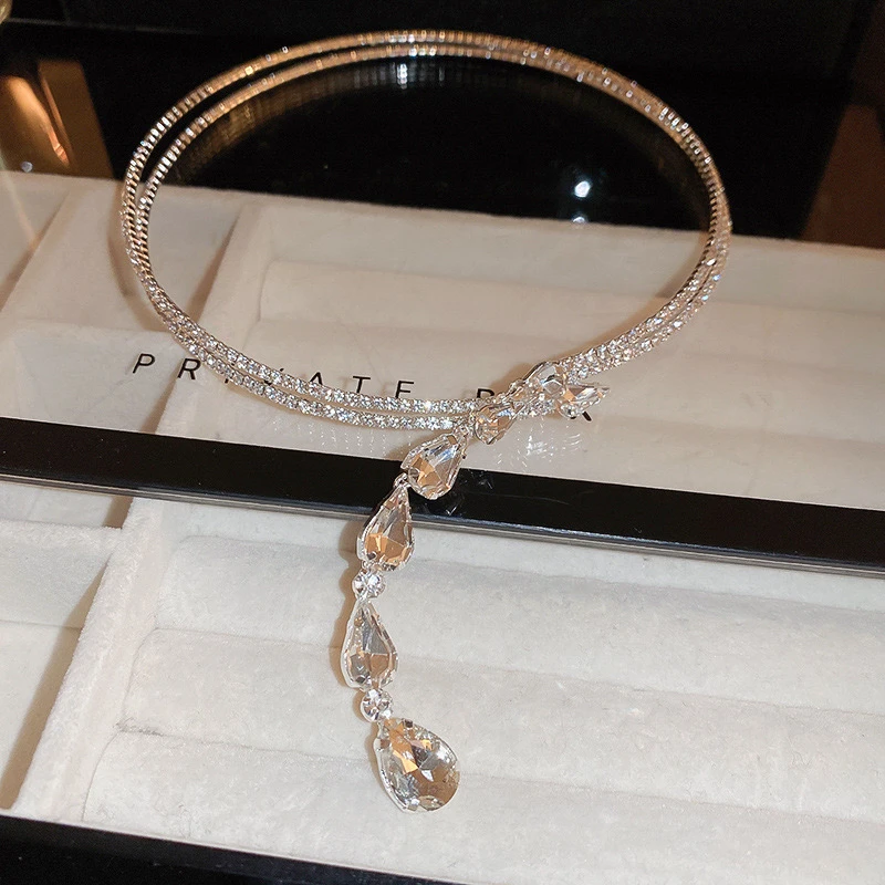 铜合金合成锆石项链 水滴流苏项链女小众气质锁骨链轻奢高级精致