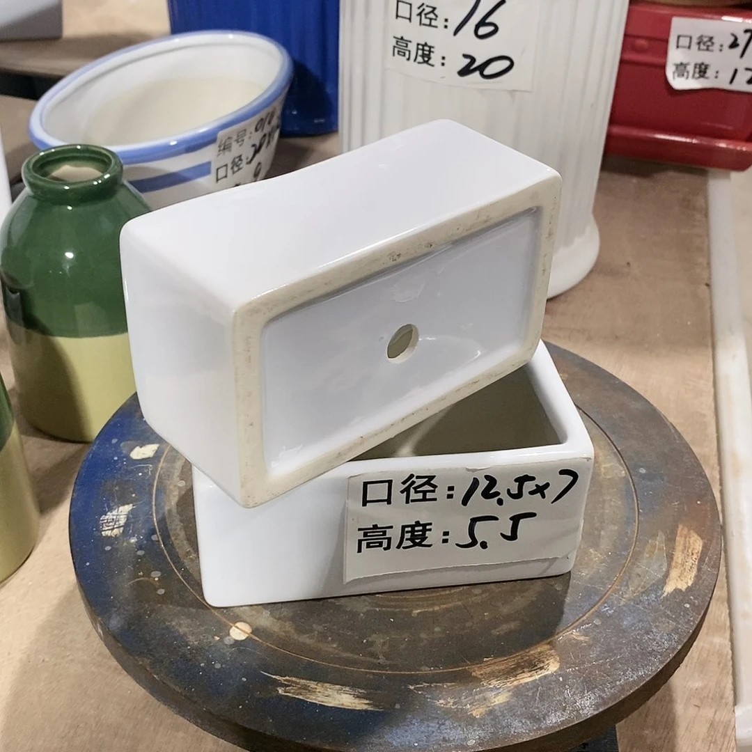 【闪购商品】微瑕花盆-009-2个白