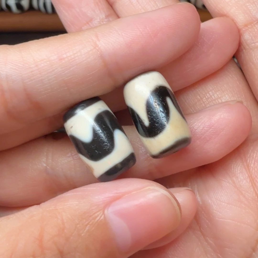 落***子玛瑙/玉髓未镶嵌颈饰