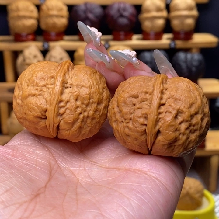 文玩核桃把件保山化石47号41尺