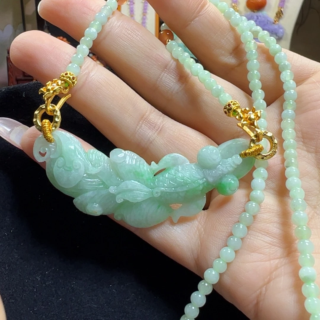 翡翠未镶嵌毛衣链锦鲤